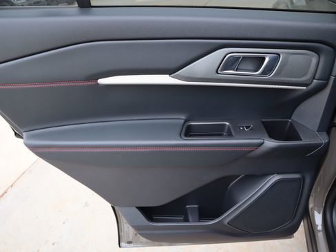 New 2026 Ford Explorer ST-Line w/ Premium Package RWD image 20