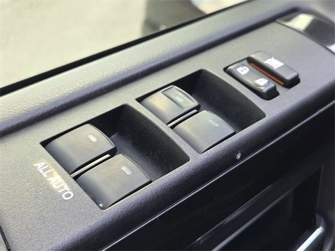 Used 2023 Toyota 4Runner 40th Anniversary SE image 17