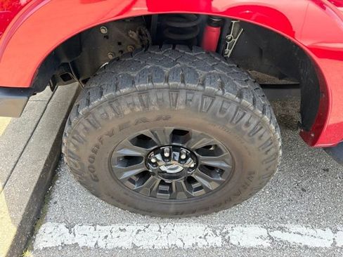 Used 2022 Ford F250 Platinum w/ Tremor Off-Road Package AWD/4WD image 3