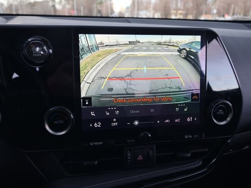 Used 2025 Lexus NX 250 FWD w/ Accessory Package (Z1) image 26