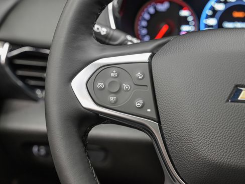 Used 2023 Chevrolet Traverse High Country w/ LPO, Floor Liner Package FWD image 19