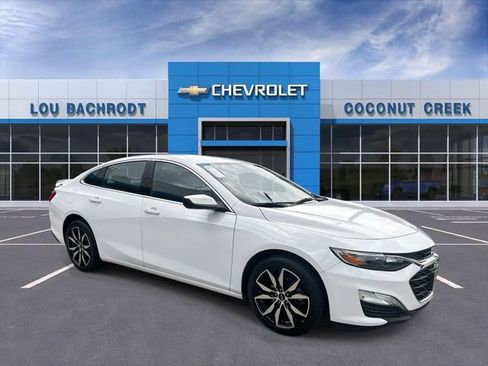Used 2023 Chevrolet Malibu RS FWD image 2