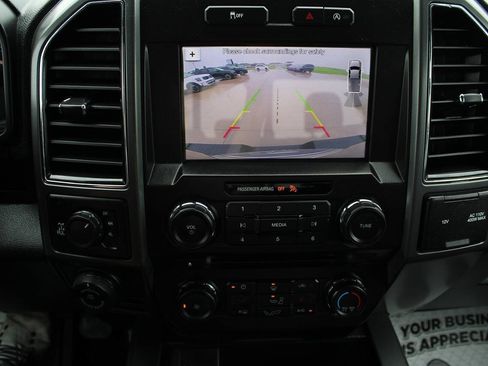 Used 2018 Ford F150 XLT w/ Equipment Group 302A Luxury AWD/4WD image 18