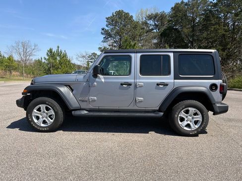 Used 2020 Jeep Wrangler Unlimited Sport S image 7