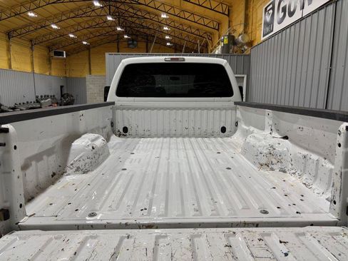 Used 2016 Ford F250 XL w/ Power Equipment Group AWD/4WD image 22