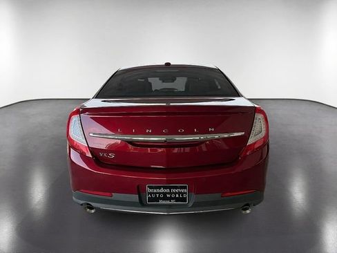 Used 2015 Lincoln MKS w/ Equipment Group 101A FWD image 7