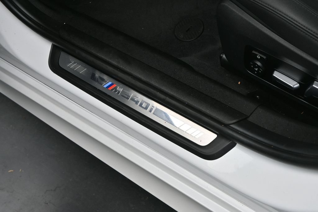 Used 2020 BMW M340i w/ Premium Package RWD image 8