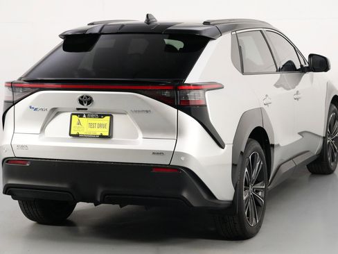 Used 2023 Toyota bZ4X Limited image 45