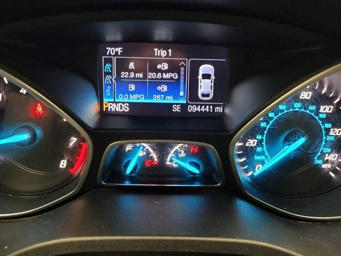 Used 2016 Ford Escape SE w/ Equipment Group 201A image 23