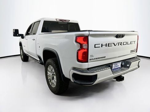 Used 2021 Chevrolet Silverado 2500 High Country AWD/4WD image 7