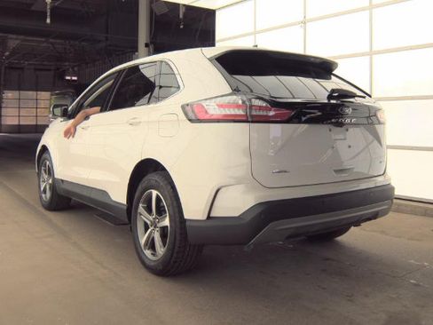 Used 2023 Ford Edge SEL w/ Convenience Package AWD/4WD image 7