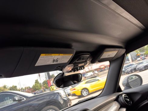 Used 2019 MINI Cooper Convertible w/ Signature Upholstery Package image 23