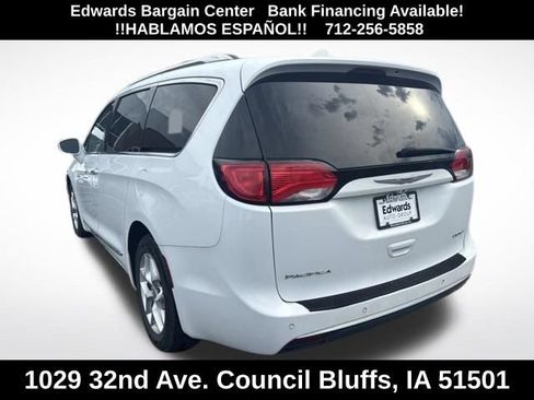 Used 2020 Chrysler Pacifica Limited FWD image 5