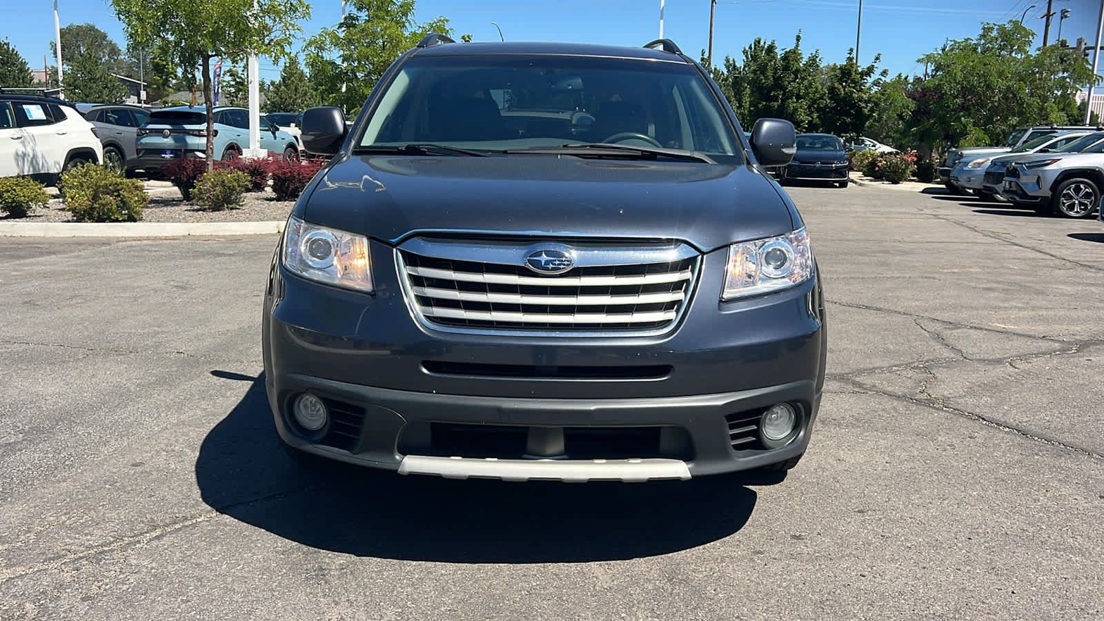 Used 2014 Subaru Tribeca Limited AWD/4WD image 2