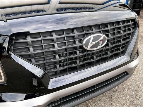 Certified 2026 Hyundai Venue SE FWD image 32