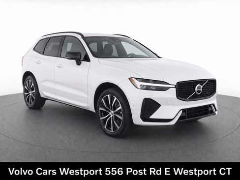 Certified 2024 Volvo XC60 B5 Plus AWD/4WD image 1