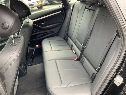 Used 2018 BMW 330i Gran Turismo xDrive AWD/4WD image 25