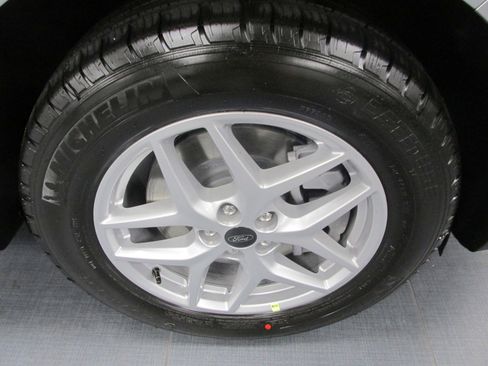 New 2024 Ford Edge SEL w/ Convenience Package image 14