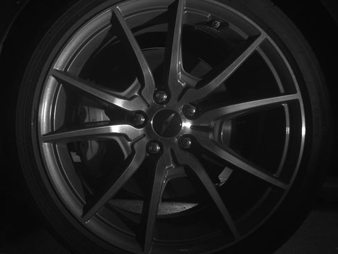 Used 2025 Genesis G70 2.5T image 14