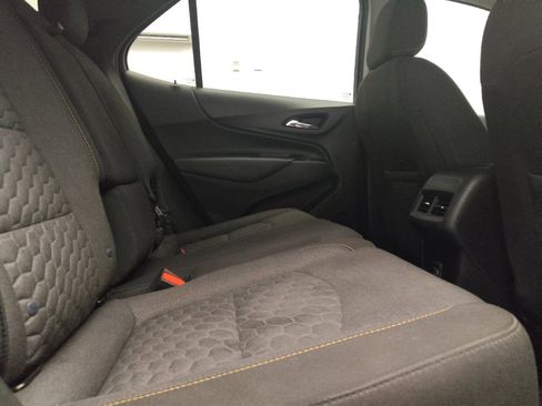 Used 2019 Chevrolet Equinox LT FWD image 19