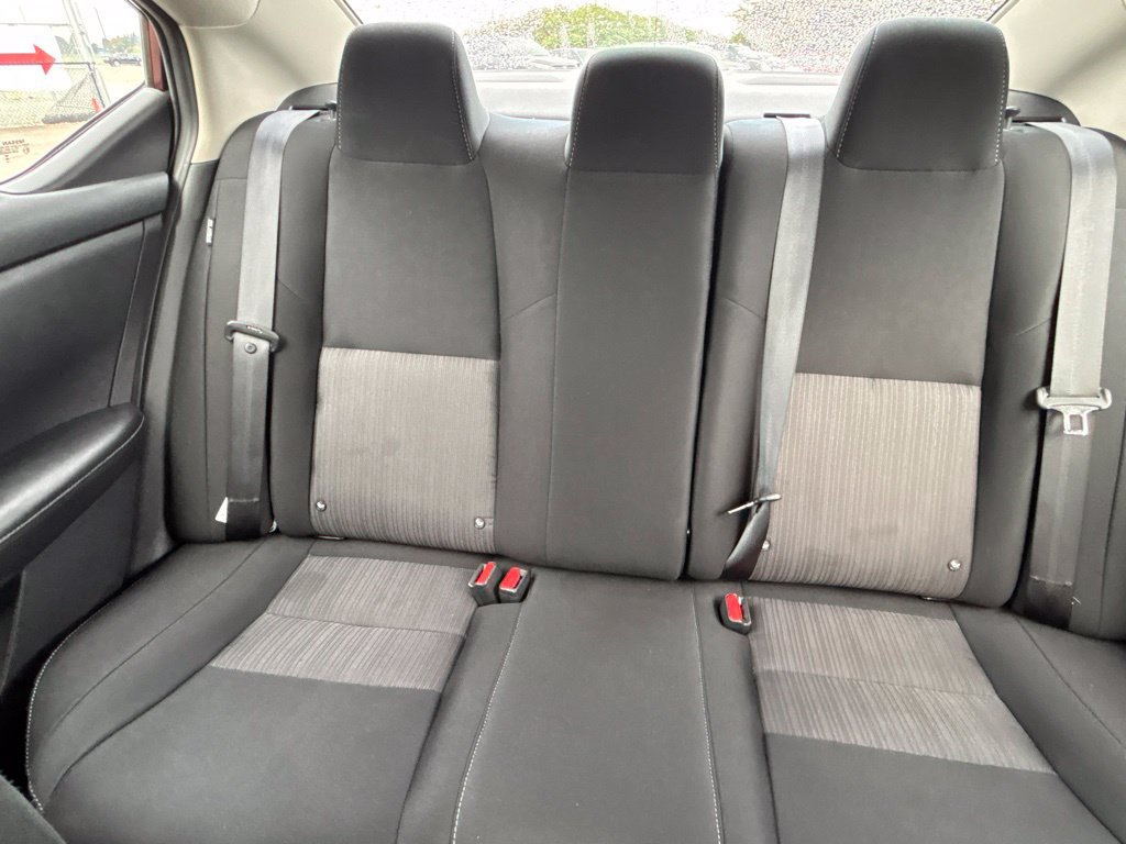 Used 2024 Nissan Sentra SV FWD image 32