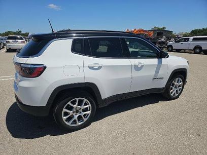 Used 2025 Jeep Compass Limited