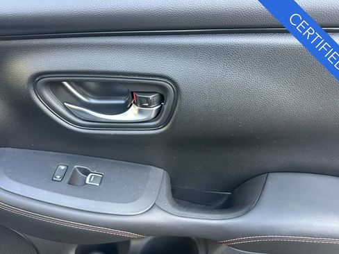 Certified 2024 Honda HR-V Sport image 19