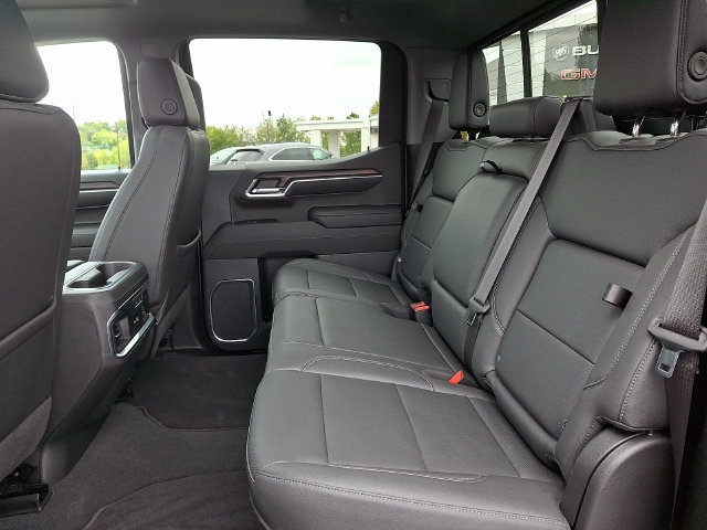 Used 2023 GMC Sierra 1500 SLT w/ SLT Premium Package AWD/4WD image 10