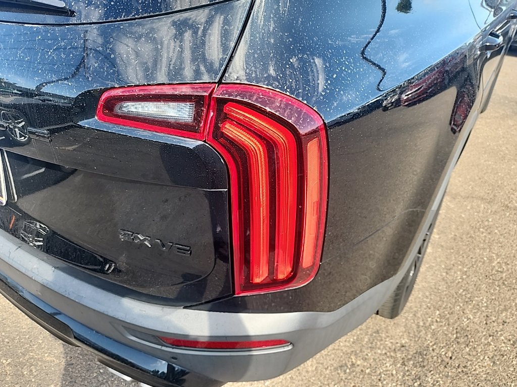Certified 2021 Kia Telluride SX w/ Nightfall Edition Package AWD/4WD image 14