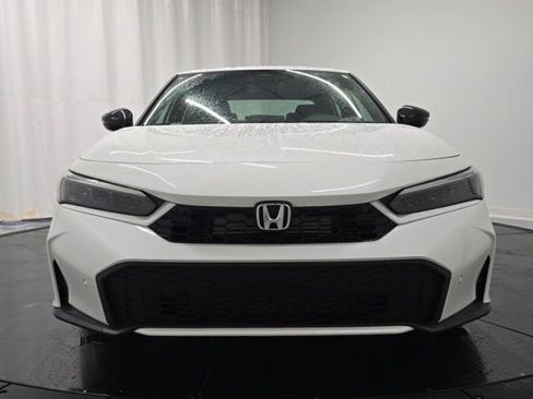 Used 2026 Honda Civic Sport Touring image 2