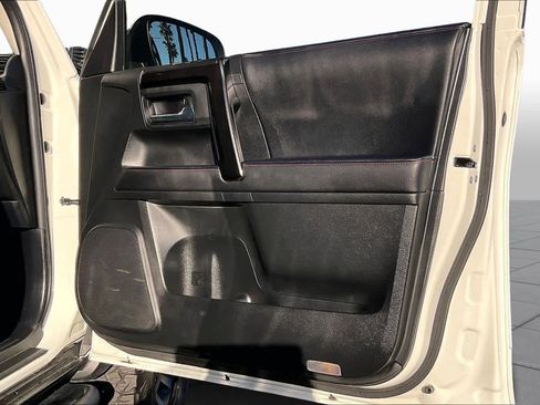 Used 2023 Toyota 4Runner TRD Off-Road image 23