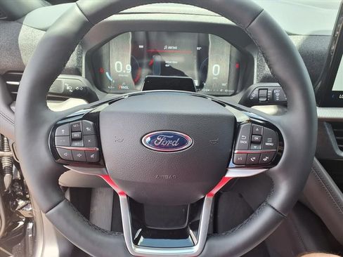 New 2026 Ford Explorer Platinum RWD image 24