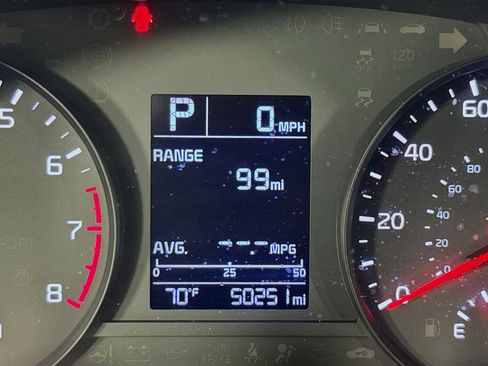 Used 2022 Kia Rio LX image 15