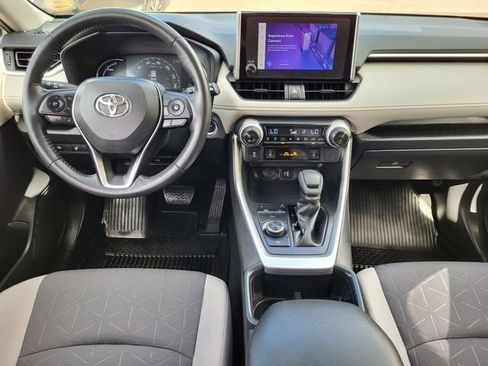 Used 2023 Toyota RAV4 XLE w/ Convenience Package AWD/4WD image 23