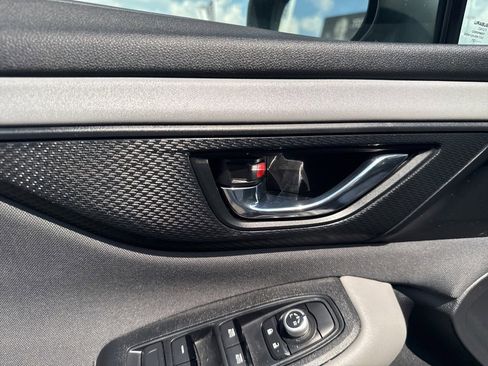 Used 2022 Subaru Outback Premium image 13