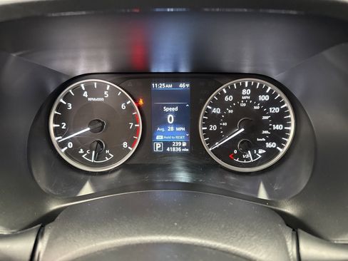 Used 2024 Nissan Sentra S image 16