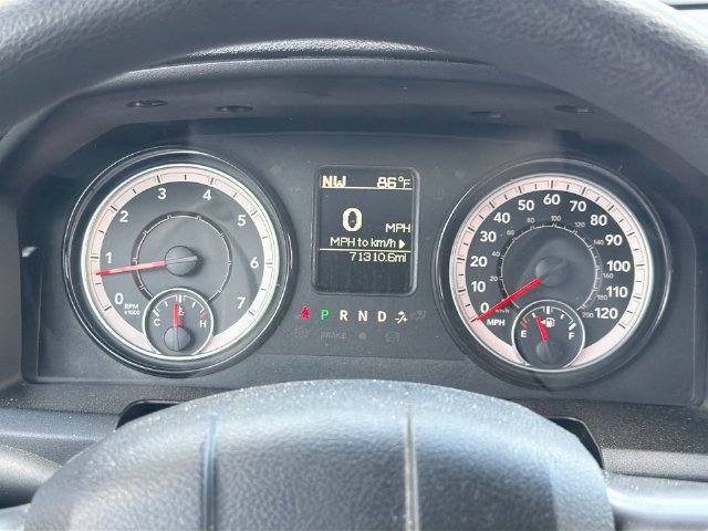 Used 2024 RAM 1500 Warlock AWD/4WD image 12
