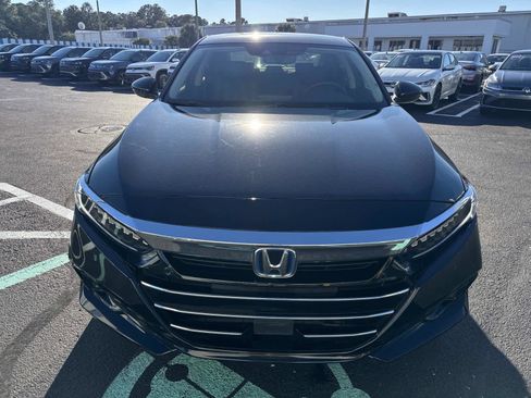 Used 2022 Honda Accord Touring image 8