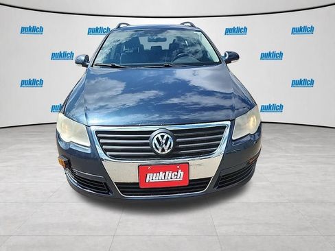 Used 2008 Volkswagen Passat Komfort FWD image 8