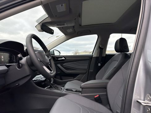 New 2026 Volkswagen Jetta SEL image 12