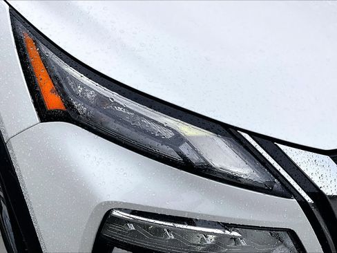 Certified 2023 Nissan Rogue SL w/ SL Premium Package FWD image 26