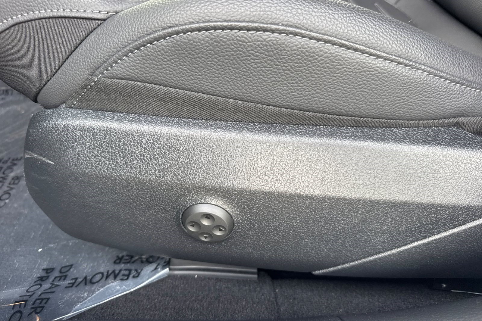 Used 2024 Mercedes-Benz C 300 Sedan image 15