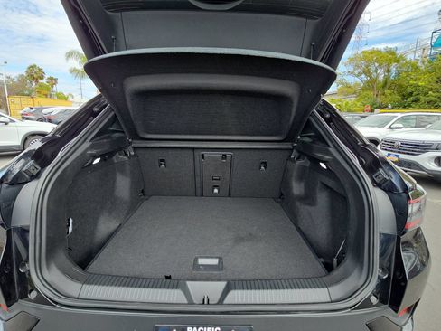 Used 2023 Volkswagen ID.4 S RWD image 12