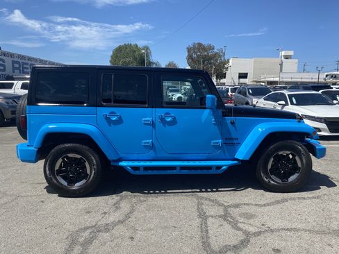 Used 2017 Jeep Wrangler Unlimited Sport w/ Quick Order Package 24S AWD/4WD image 10