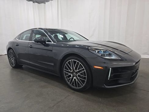 Used 2026 Porsche Panamera 4 w/ Premium Package AWD/4WD image 8
