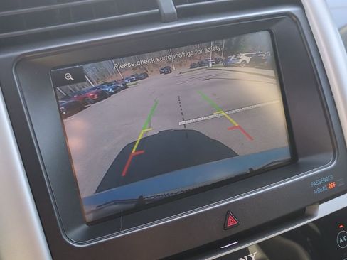 Used 2014 Ford Edge Sport w/ Driver Entry Package image 19