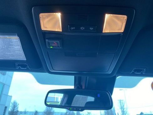 Used 2020 Toyota Tacoma TRD Off-Road image 15