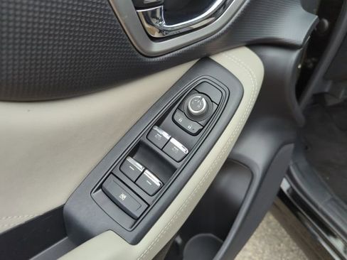 Used 2021 Subaru Forester Limited image 18