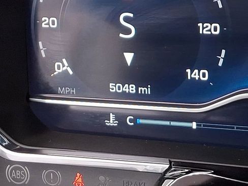 Used 2024 Chevrolet Silverado 2500 High Country image 25