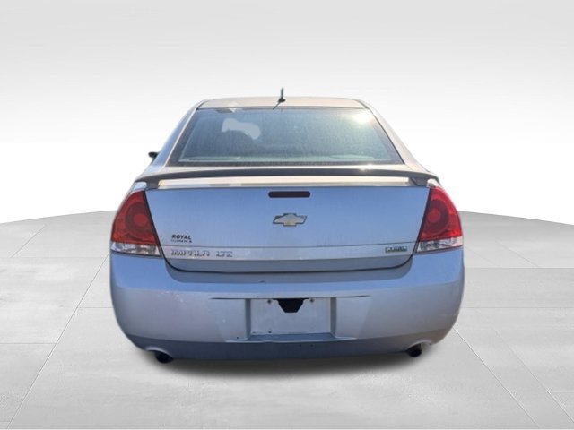 Used 2012 Chevrolet Impala LTZ FWD image 5